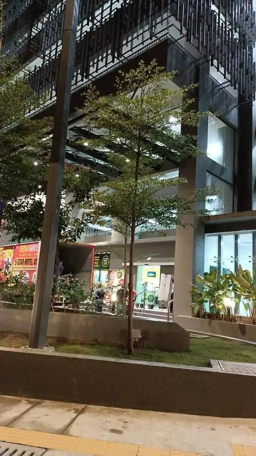 Apartment Legasi Kampung Baru Guest House By Rumahrehat Kuala Lumpur Malaysia